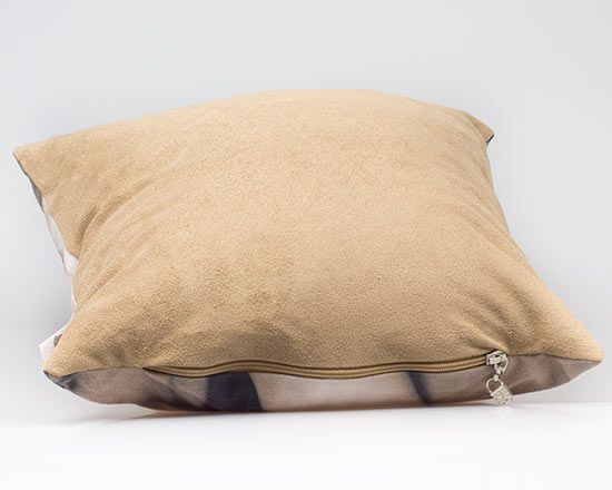 Scegli la qualità e la manifattura del made in italy, per il tuo cuscino personalizzato