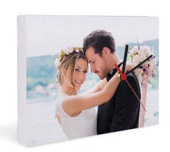 Orologio su tela da parete