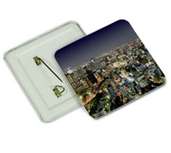 Spilla quadrata personalizzata