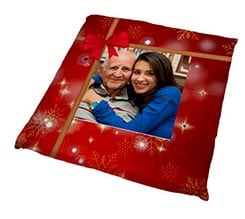 Fiocco Rosso su Cuscino per Sedie