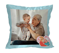 Cuscino in raso personalizzato con foto e grafica per la festa dei nonni