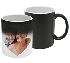 Tazza magica personalizzata con foto e grafica nonni con nipoti