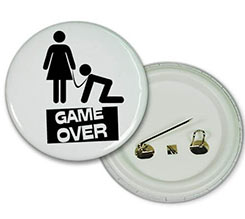 Spilla rotonda Game over