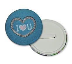 Spilla con clip Love jeans