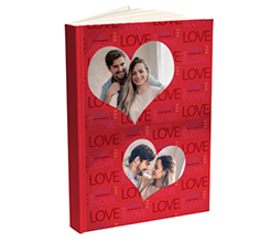 Agenda giornaliera con foto a cuori e scritte love