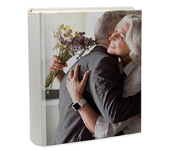 Album foto personalizzato 24x30 con retro in pelle per anniversario