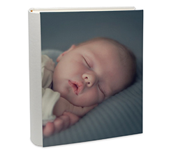 Album foto personalizzato 24x30 con retro in pelle per neonato