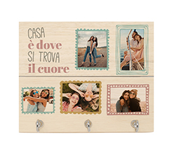 portachiavi in legno da parete stampato con foto e grafica con scritta casa è dove si trova il cuore