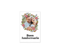 Biglietto auguri Anniversario con cerchio di fiori e foto
