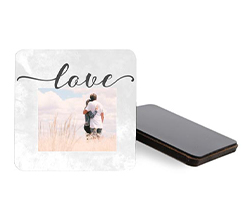 Calamita quadrata in masonite Love space