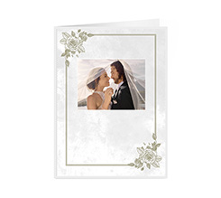 Biglietto auguri pieghevole con grafica a fiori e foto matrimonio