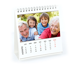 Calendario da tavola con foto dei nonni come regalo