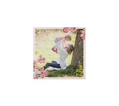 Puzzle quadrato in legno con fiori