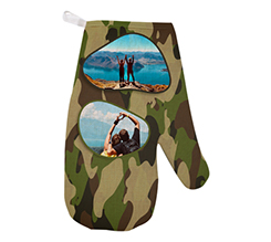 Guanti da forno con grafica collage militare