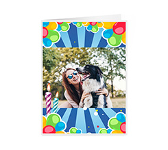 Card con grafica per compleanno con grafica e foto