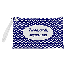Pochette con grafica zig zag blu