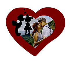 Foto puzzle a cuore con foto e grafica per innamorati