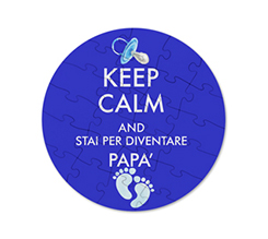 Puzzle rotondo in legno con grafica keep calm dad