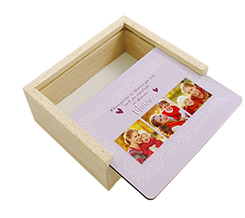 Scatola portaoggetti con collage foto e dedica per la Mamma