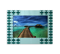 tagliere personalizzato con rombi verdi e foto