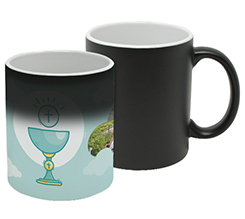 Tazza magica personalizzata con grafica calice per prima comunione
