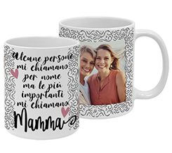 Tazza panoramica personalizzata con dedica per la mamma e foto