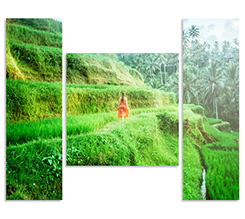 tela in tre pannelli diversi, 2 verticali e 1 quadrato centrale