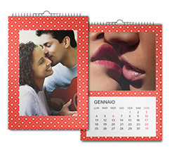 Calendario multipagina a3 con sfondo rosso e cuori per S. Valentino