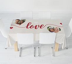Tovaglia rettangolare con grafica San Valentino