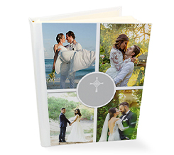 album di foto per matrimonio personalizzato con collage di foto e croce bianca
