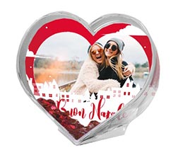 Palla di Neve a Cuore paesaggio natalizio