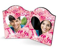 Cornice Love Pink words