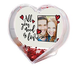 Palla di Neve a Cuore Need love