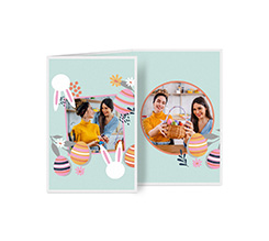 Biglietto a 3 ante verticale con foto e grafica ovetti di Pasqua