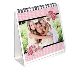 Calendario da tavolo Rose con pois