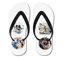 infradito matrimonio con collage di foto in cornici con cuori neri