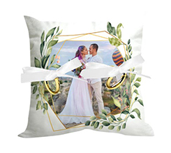 cuscino portafedi personalizzato con foto e grafica con cornice geometrica e rami