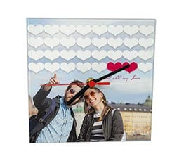 Orologio Quadrato in Vetro Cuoricini bianchi