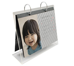 Crea Calendario da Tavolo in Plexiglass