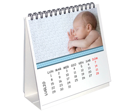 Calendario da tavolo Sfondo celeste