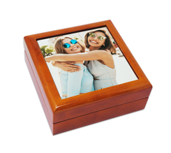 portagioie in legno personalizzato