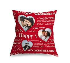 Scritte Love Rosse su Cuscino in Pile