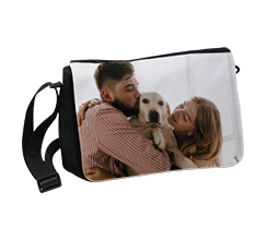 Borsa a tracolla con immagine fidanzati e cane