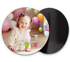 Calamita tonda con foto e grafica palloncini per compleanno