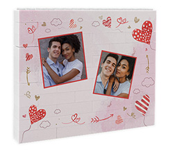 Mattoncini puzzle con Cornice di cuori e due foto