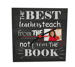 orologio quadrato in vetro con grafica best book