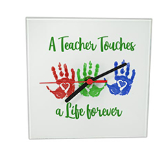 orologio quadrato in vetro impronte