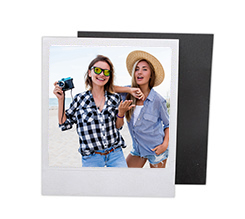 Polaroid magnetiche personalizzate per le tue vacanze