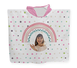 Poncho in spugna per bambina con foto centrale e grafica Pois e Arcobaleno