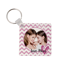 Portachiavi quadrato con grafica rosa